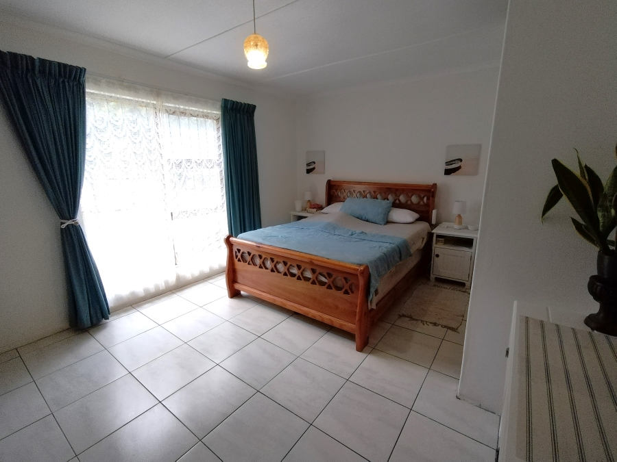 4 Bedroom Property for Sale in C Place Eastern Cape